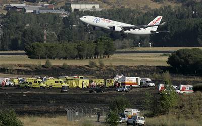 Letadlo ve Španělsku pohřbilo 153 lidí 